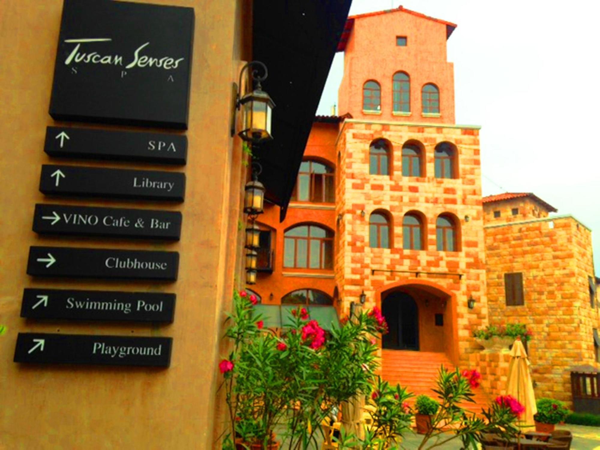 Toscana Town Square Suites Mu Si Dış mekan fotoğraf